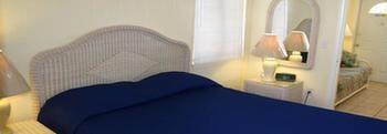 White Sands Beach Resort Холмс-Бич Экстерьер фото
